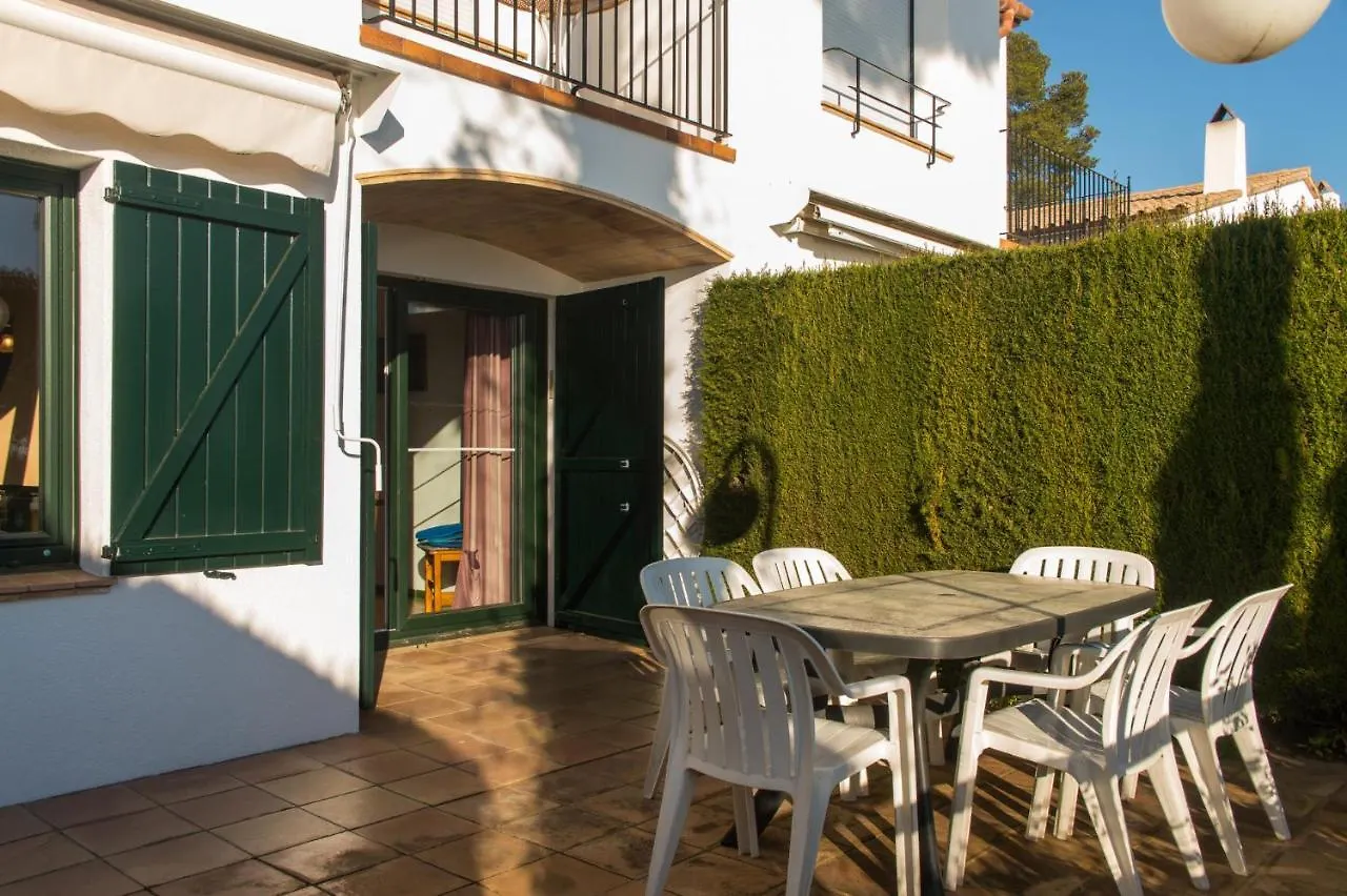 Willa L-1 Calella De Palafrugell 8 Pax 0*,